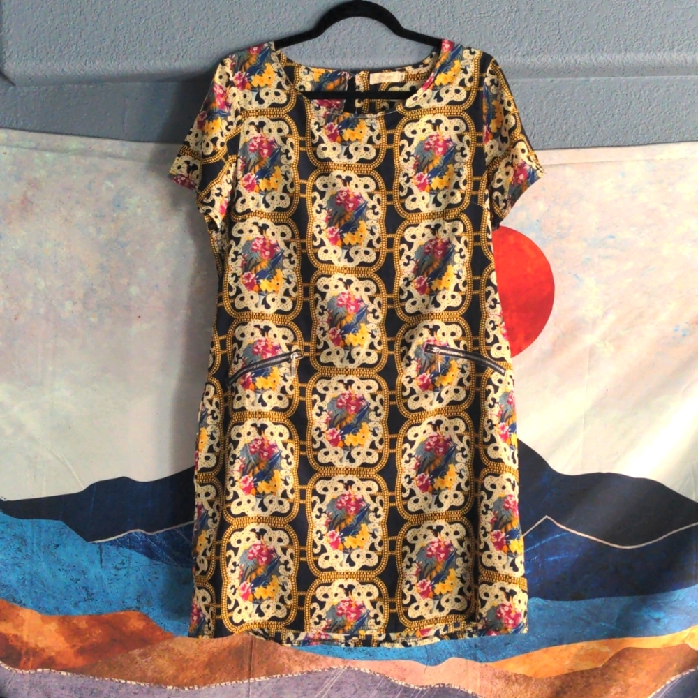 Mod silk shift dress in navy floral